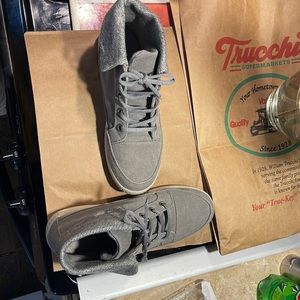 Rocket Dog Womens Lace Shoe, Boot, Sneaker, Size 7.5. Almost New